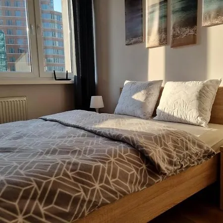 Lejlighed Strict Center, Wifi, Ac, Next To Railway Station, Zlote Tarasy, Pkin, Scisle Centrum Warszawa