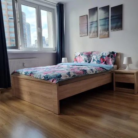 Strict Center, Wifi, Ac, Next To Railway Station, Zlote Tarasy, Pkin, Scisle Centrum *